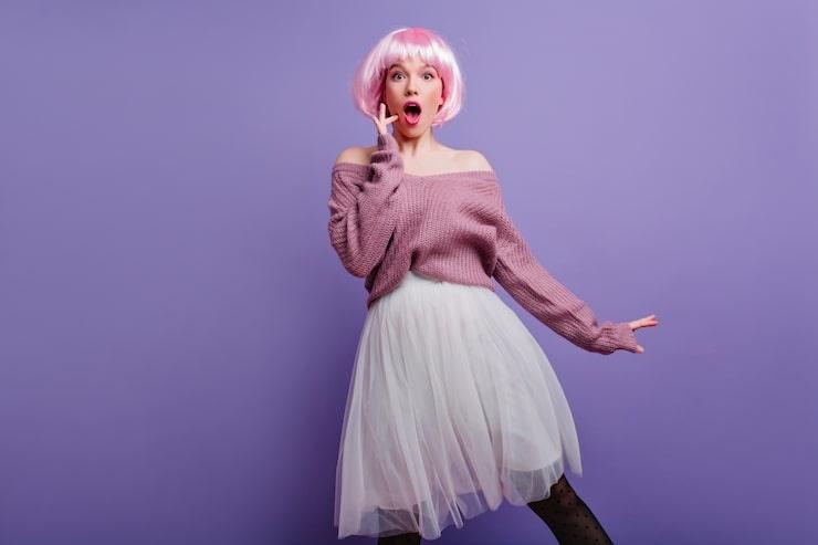 why do british lawyers wear wigs in court, a concise guide to origins symbolism and the debate over modern reform