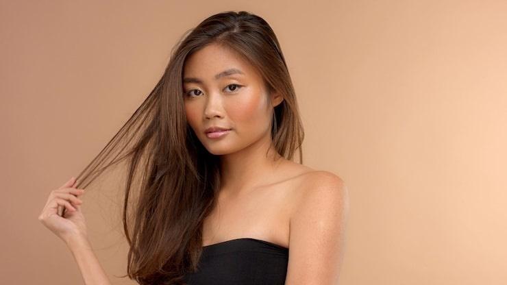 Does macron wear a wig photo evidence and expert stylist analysis that settles the rumor