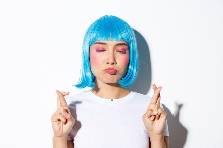 does mindy kaling wear a wig — surprising truth, styling evolution and expert insights