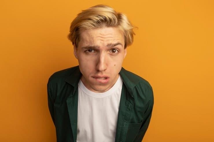 Blonde Curly Wig Trends 2025 Guide with Styling Tips, Care Secrets and Top Picks for Every Budget