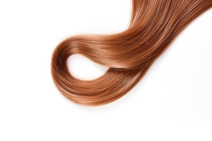 why lawyers wear wigs explored in depth — origins, symbolism and modern courtroom etiquette